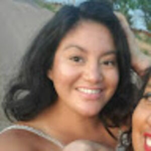 Meet your Posher, Yocelyn